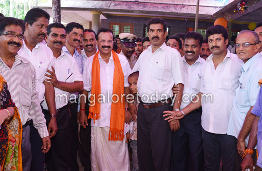 Sadananda Gowda in native place putter